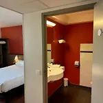 Ace Valence Hotel 3*