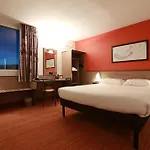 Hotel Ace Valence