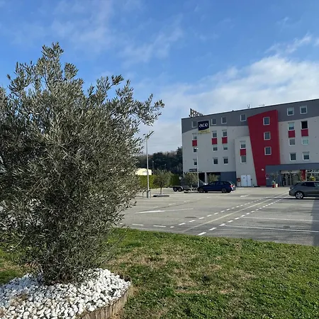 Ace 3* Valence (Drome)