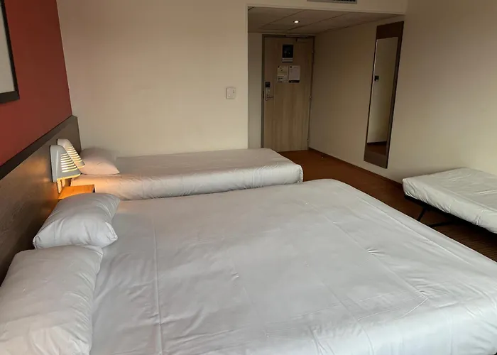 Hotel Ace