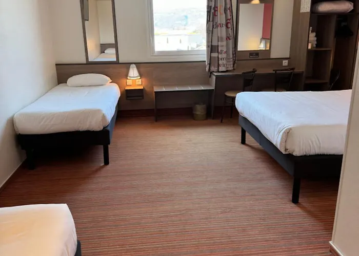 Ace Valence Hotel 3*
